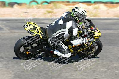 media/Oct-15-2022-TrackXperience (Sat) [[8f70b8b0be]]/Group 2/session 2 turn 3 and 4/